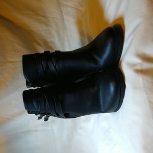 Women's black ankle boots.